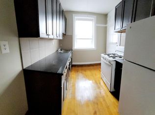 6441 N Richmond St APT 3E, Chicago, IL 60645