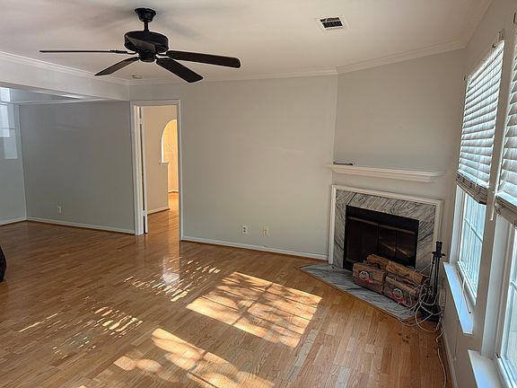 2nd image of 5705 Chapman Mill Dr APT 160