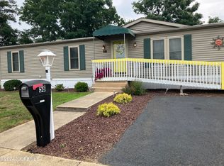 58 Silvermead Dr, Freehold, NJ 07728