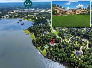 240 Lakeside Hills Dr, Montgomery, TX 77316