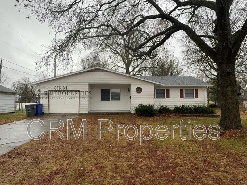 1405 W Madison St photo 1