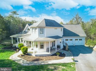 694 Coachman Run Rd, Martinsburg, WV 25404