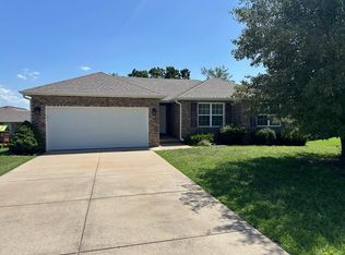 141 Jade Court, Hollister, MO 65672