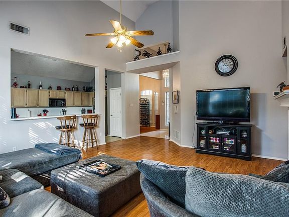 5th image of 6615 Anemone Ct