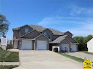 1200 Pebblecreek Dr, Warrensburg, MO 64093
