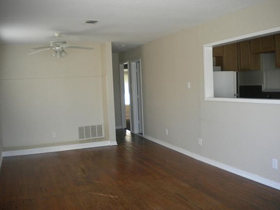 2nd image of 3706 Shore Dr
