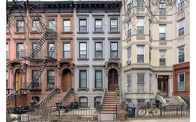 Sold by Douglas Elliman | media 8