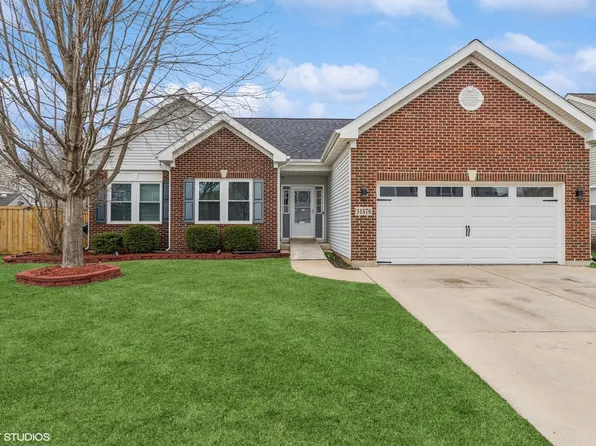 31576 N Borre Dr, Lakemoor, IL 60051