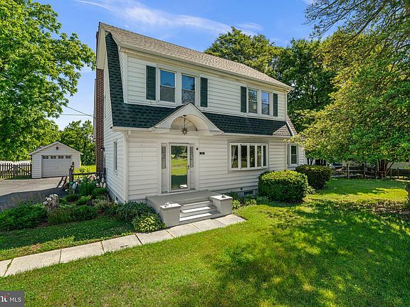 2nd image of 312 Fords Ln