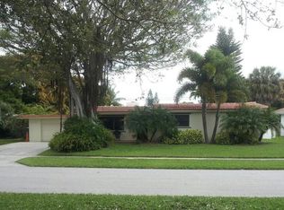 255 NE 5th St, Boca Raton, FL 33432