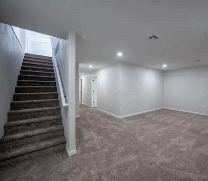 3900 Churchill Downs Rd — Photo 3