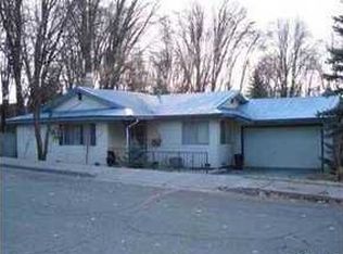 400 Shasta Ave, Mount Shasta, CA 96067