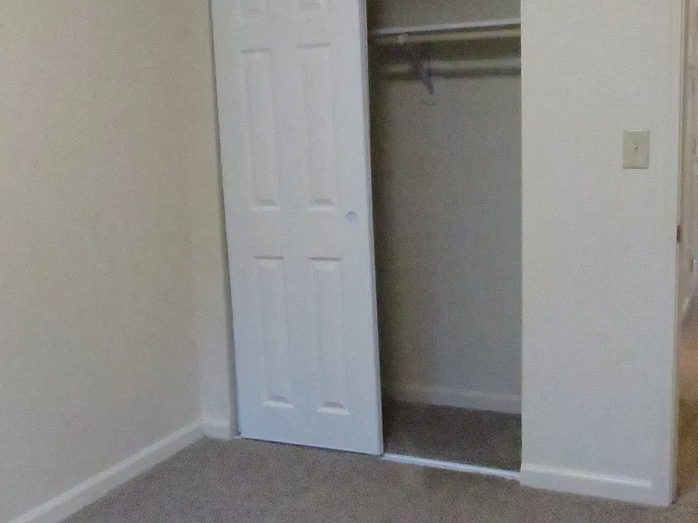 2056 Jackson St — Photo 26