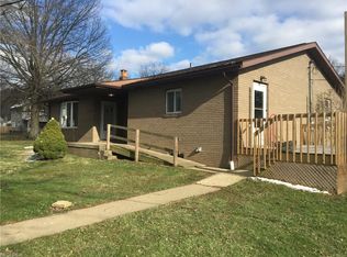 6488 Columbia Rd NW, Dover, OH 44622