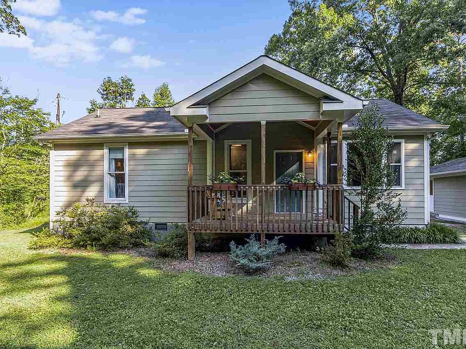 1st image of 310 Hemlock Dr Unit 13