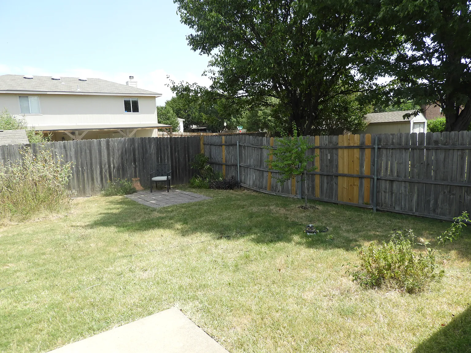 3 bed, 1736 sqft, $2,100 — Photo 4