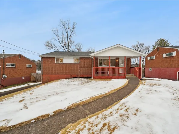 910 Colonial Manor Rd, North Huntingdon, PA 15642