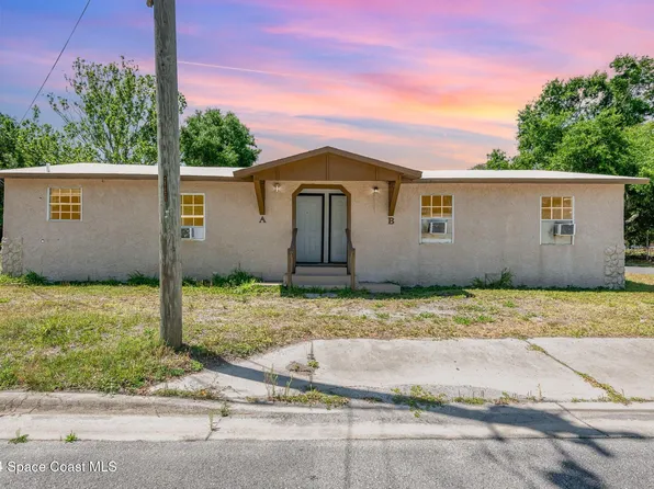 2909 Carver St, Mims, FL 32754