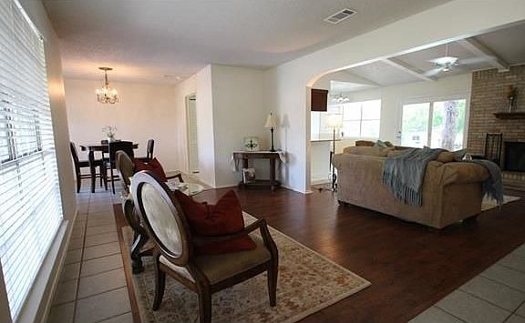 4th image of 1105 Brushy Creek Dr
