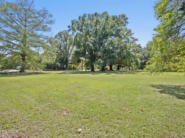 100 Nickerson Pkwy, Lafayette, LA 70501