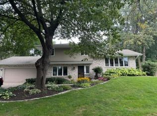 4264 Highland Dr, Shoreview, MN 55126
