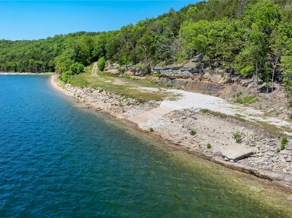 21755 Slate Gap Rd E, Garfield, AR 72732