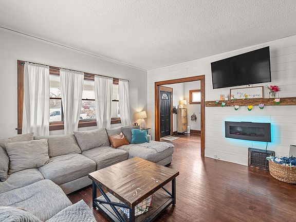 4th image of 401 13th St