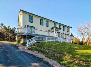 428 Main Rd N, Arnold'S Cove, NL A0B1A0