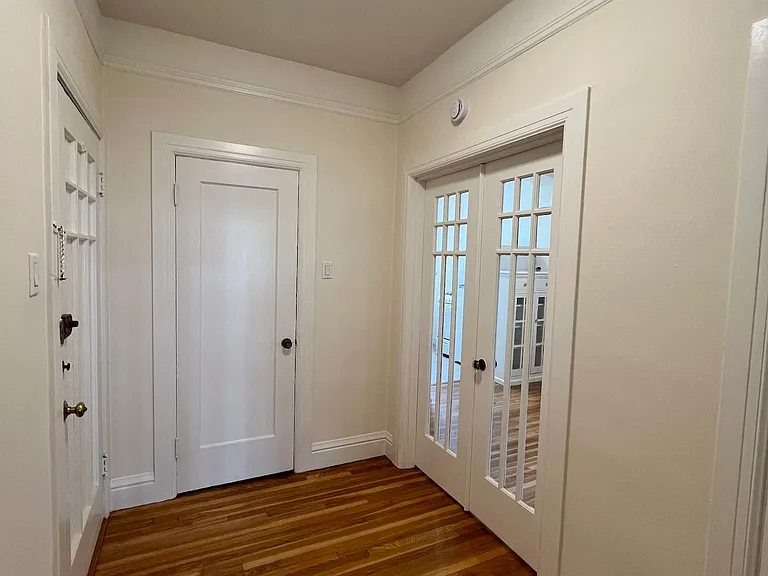 2940 Van Ness Ave #2 — Photo 7