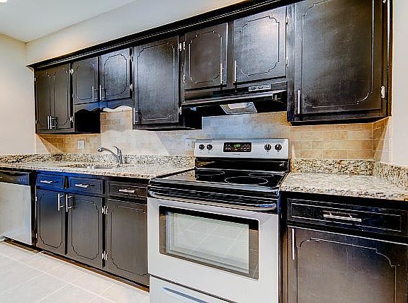 5th image of 1637 Goshen Clubhouse Dr APT D