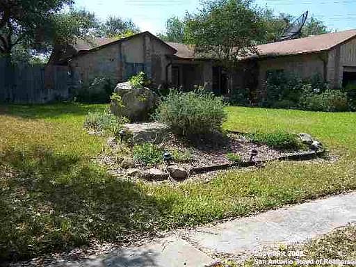 1st image of 8423 SHALLOW CREEK