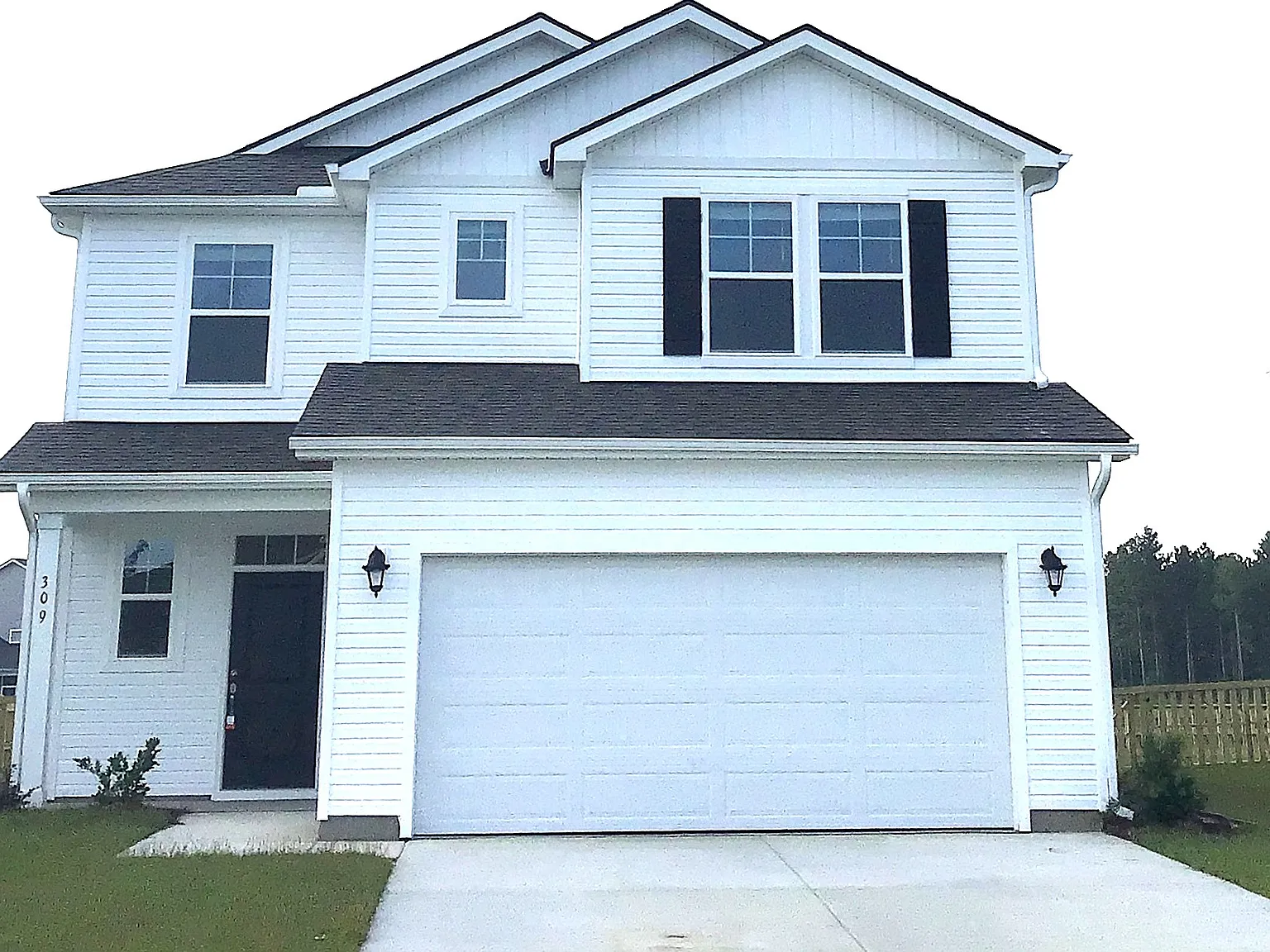 5 bed, 3.0 bath, 2377 sqft, $2,605 — Photo 1