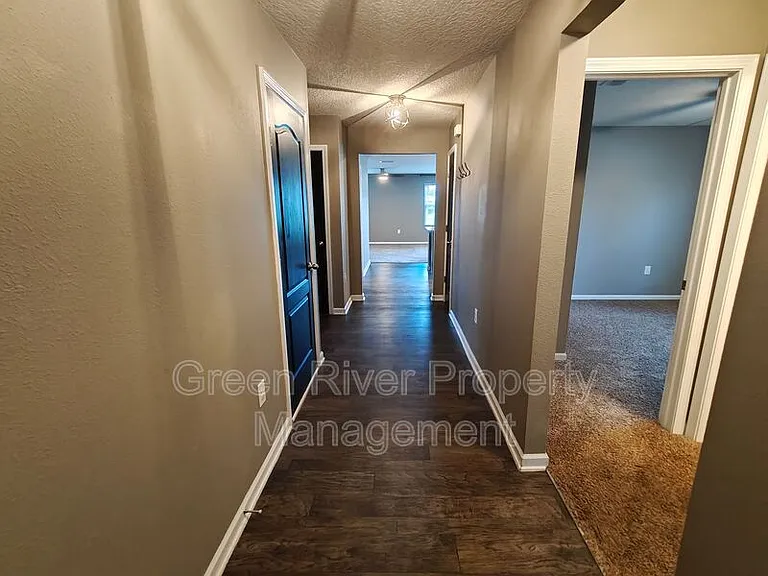 3650 Shiner Dr — Photo 5