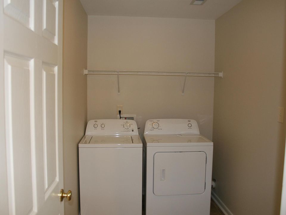 1st image of 1716 Ashcliff Way