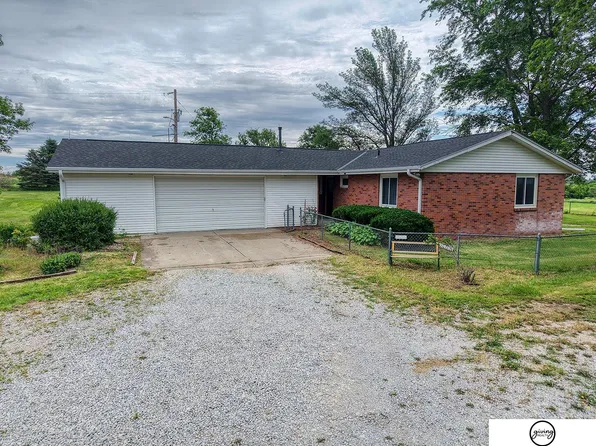 13450 N 35th St, Davey, NE 68336