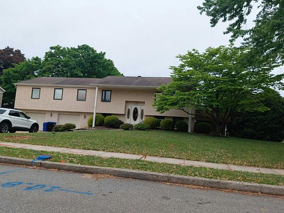 2nd image of 25 Tansey Dr