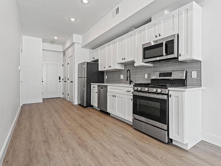 1137 Washington St Dorchester Center, MA, 02124 Apartments for Rent