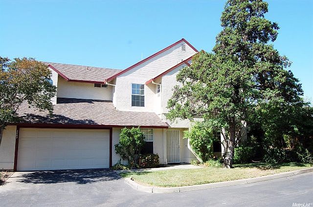 1st image of 3862 Olivebranch Ln