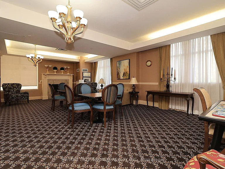 350 Princess Royal Dr #703 — Photo 28