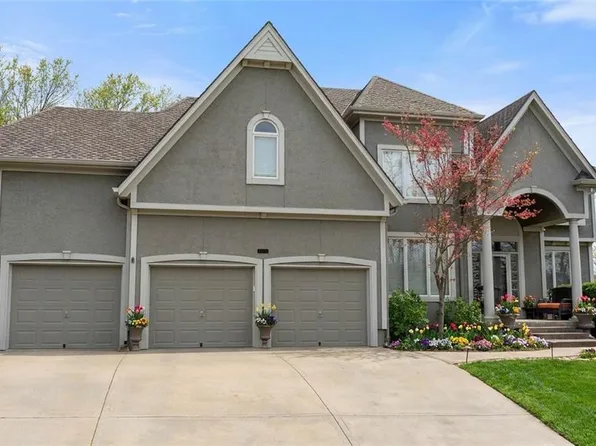 20733 W 92nd St, Lenexa, KS 66220