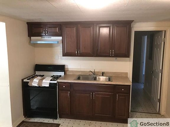 5th image of 9824 Jeffrey Dr
