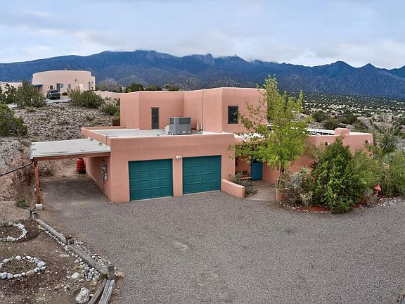 2nd image of 26 Calle Del Sol