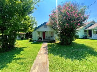 503 S College Ave, Tahlequah, OK 74464