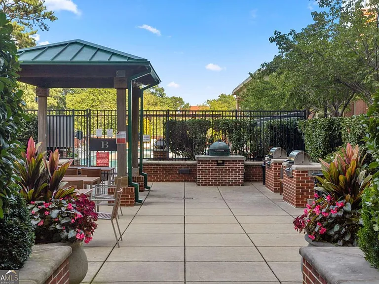 1820 Peachtree St NW #1003 — Photo 31