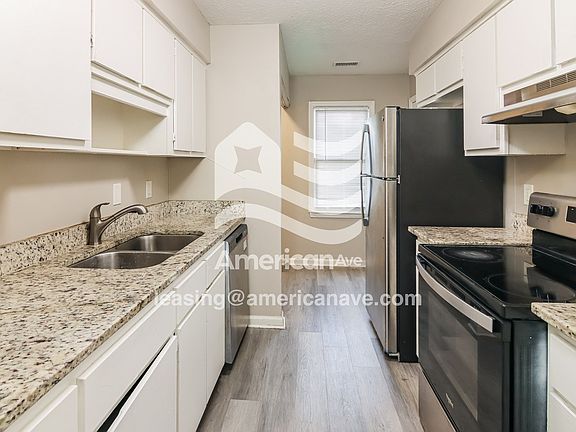 1178462_004_kitchen_4.jpg