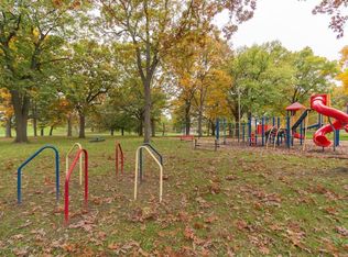 824 E Genesee St, Lansing, MI 48912