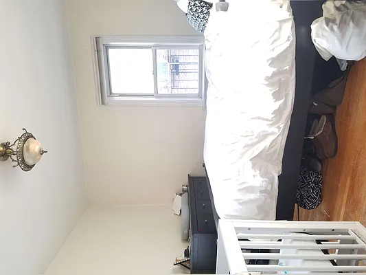 Rented by NOVELTY HOMES LLC | media 31