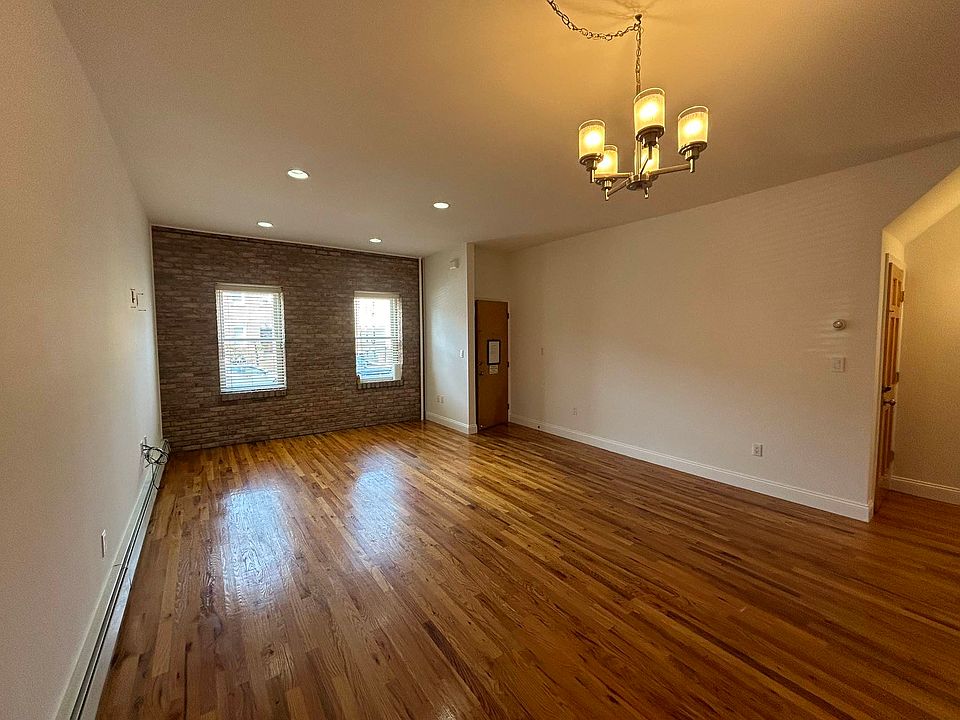 1st image of 22-31 35th St #1