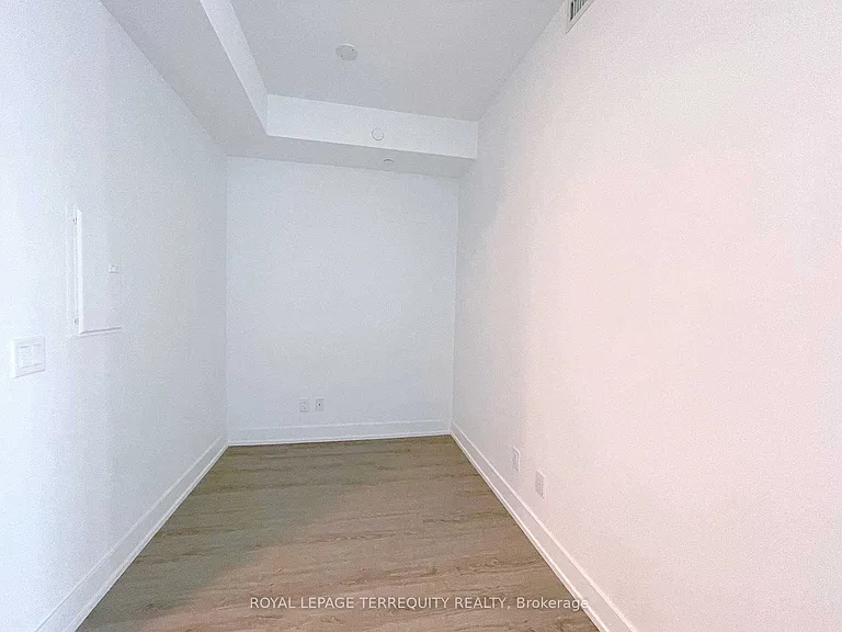 7 Grenville St #3409 — Photo 2