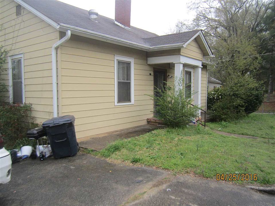 2nd image of 100 Shirley St